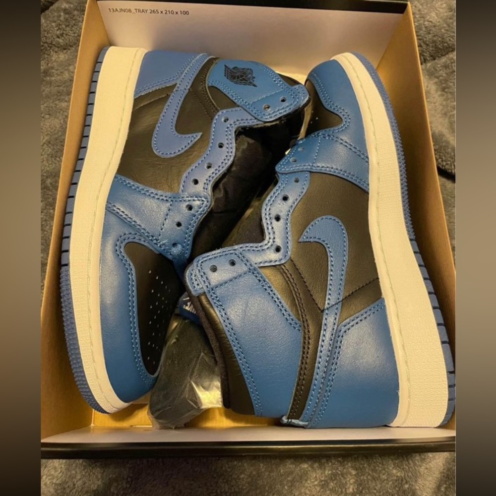 Jordan 1 Dark Marina Blue